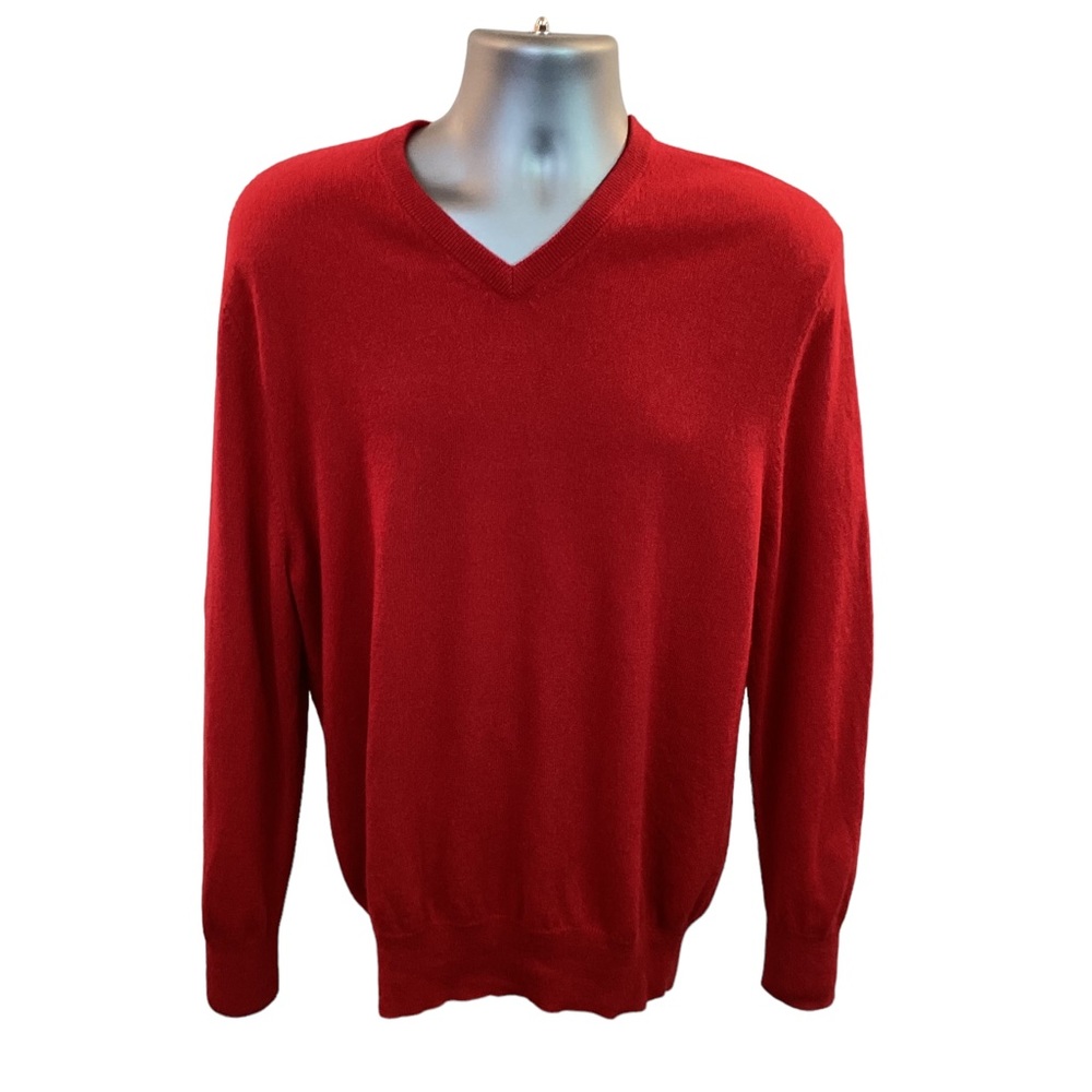Kenneth Roberts Cashmere VNeck Sweater Red